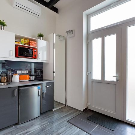 K10 A Kazinczy Apartment Budapest Luaran gambar