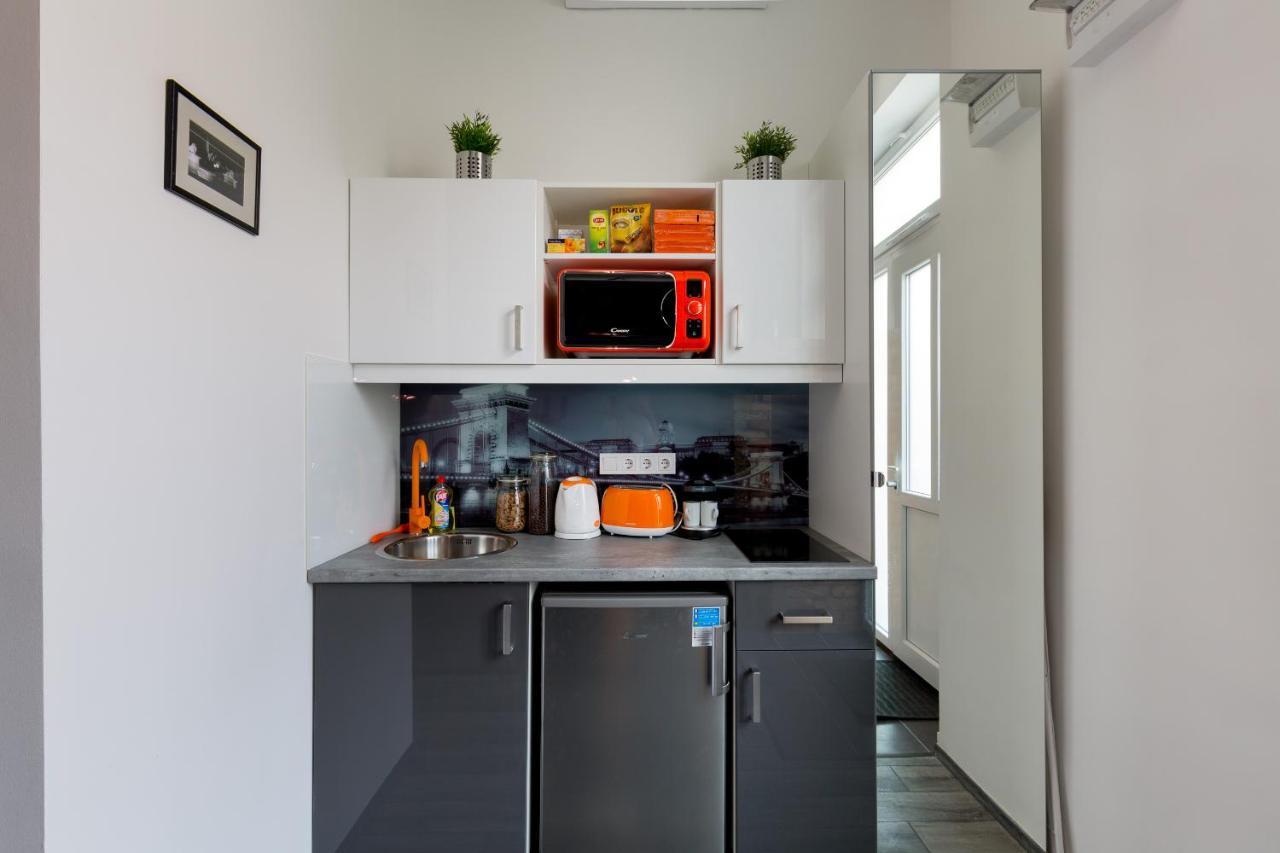 K10 A Kazinczy Apartment Budapest Luaran gambar