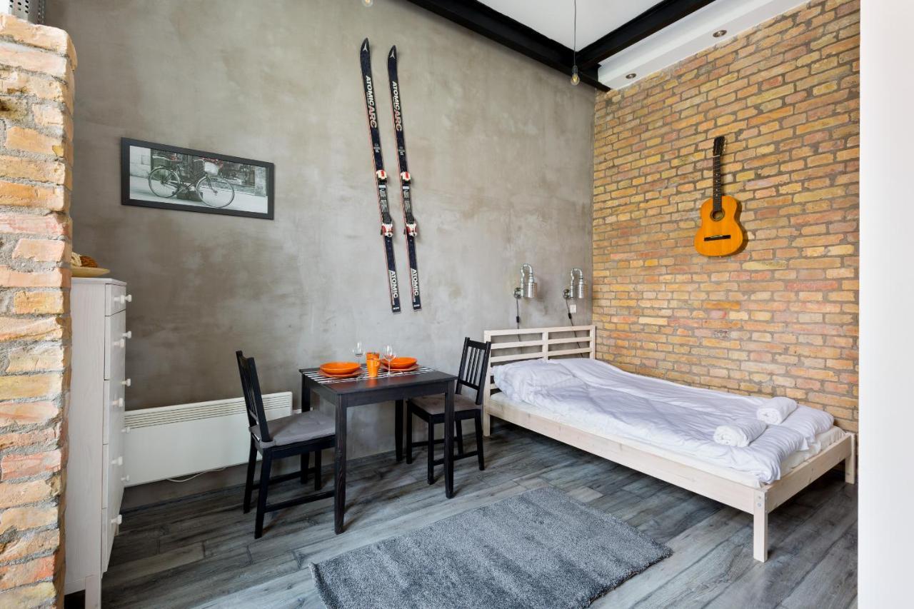 K10 A Kazinczy Apartment Budapest Luaran gambar